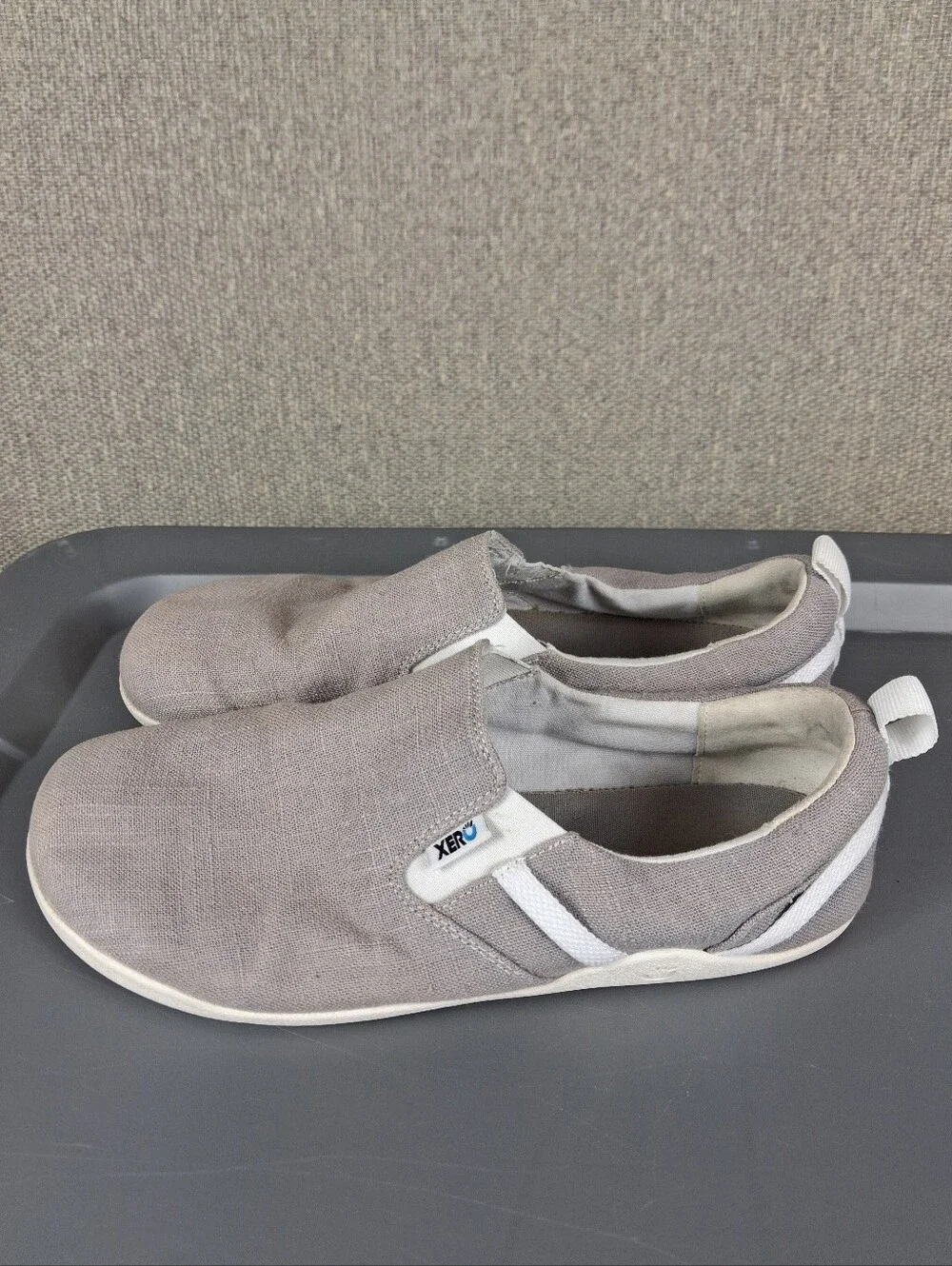 Xero Aptos Shoes Mens 10.5 Taupe Slip-On Hemp Canvas Casual Barefoot Lightweight